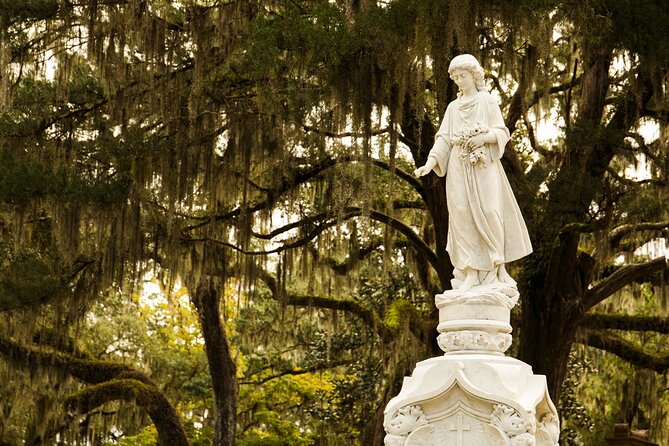 2-Hour Bonaventure Cemetery Walking Tour - The Bonaventure walking tour route: what to expect in two hours