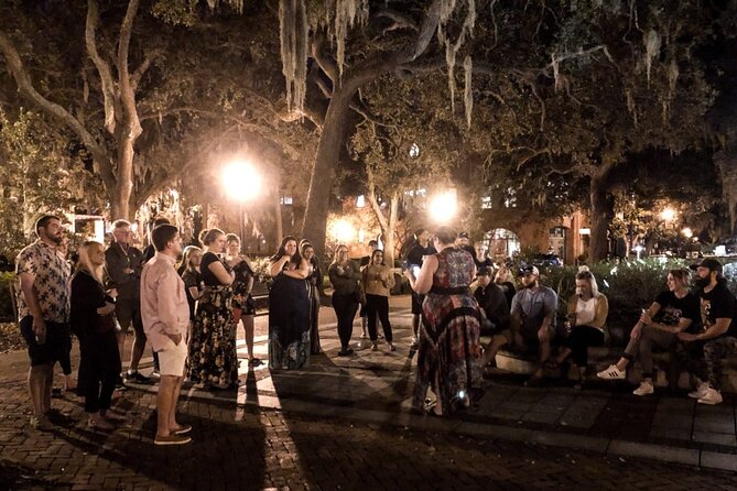 8pm Savannah Secrets True Crime Tour - Stop 2: The Savannah Historic District walk of crimes, scandals, and notorious sites