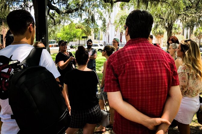 90 minute Original Haunted Savannah Tour | 8pm - The Historic District Route: Squares, Statues, and Street Stories