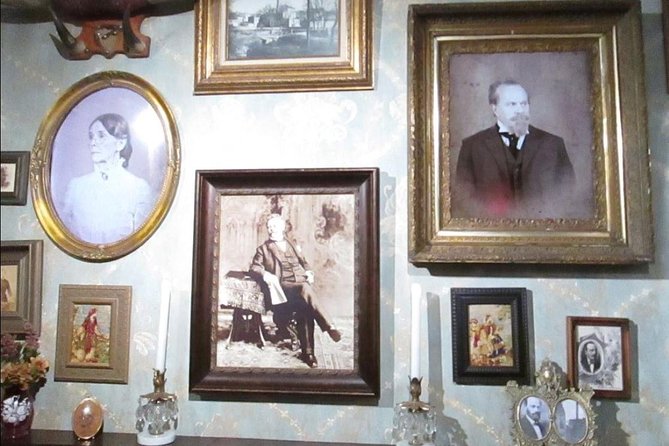 American Prohibition Museum Admission - The propaganda lesson: more than 200 artifacts, including the messaging