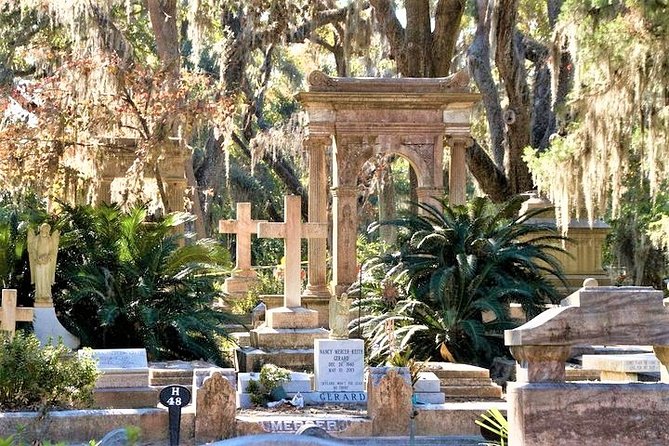 Bonaventure Cemetery Walking Tour with Transportation - The full flow: about 2 hours 45 minutes of walking and riding