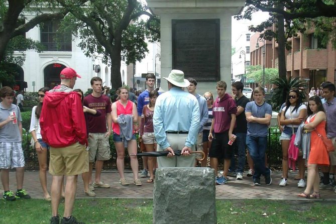 Civil War Savannah!! Guided Walking Tour - Passing Homes Linked to Confederate Leadership