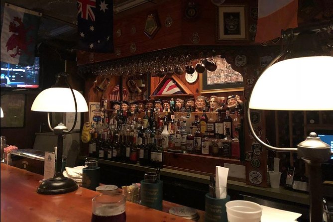 Creepy Crawl Night-Time Haunted Pub Walking Tour of Savannah's Historic District - Where You Meet and How the Route Ends (Six Pence to Wright Square)