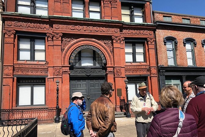 Guided Savannah Civil War History Walking Tour - Reynolds Square Start: Where the Story Sets Its Tempo