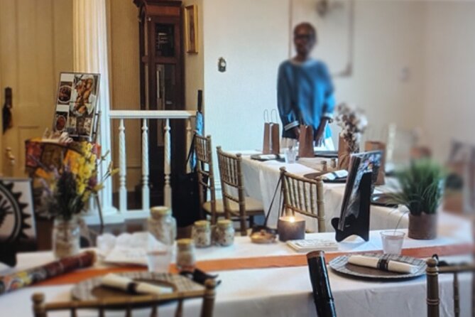 Gullah Geechee Tour and Lunch - The bus segment (about 1 hour): River Street and the waterfront story