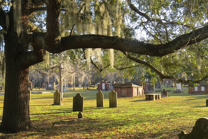 Haunted Savannah Self-Guided Walking Audio Tour - Moon River Brewing Company and the Riverfront Sighting Chain
