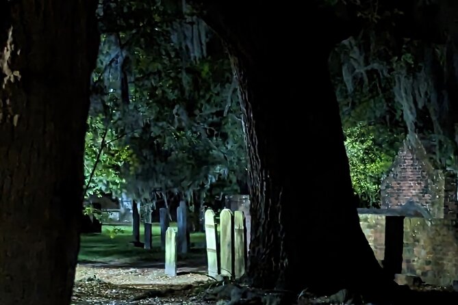 Interactive Paranormal Ghost Walking Tour in Savannah Georgia - Weather, Walking, and the Real-World Notes