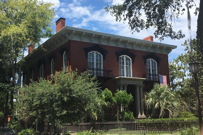 Midnight in the Garden of Good and Evil Walking Tour - What the Tour Teaches You About Book vs. Real Life