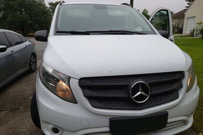Private Savannah Airport to Downtown - Vehicle comfort and what you need to bring
