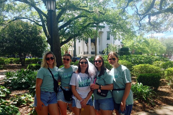 Private Walking Tour in Savannah - A historic place of worship stop: what you’ll notice on the outside