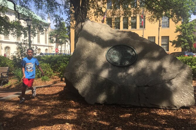 Private Walking Tour of Historic Savannah - Madison Square: Revolutionary Siege of Savannah context
