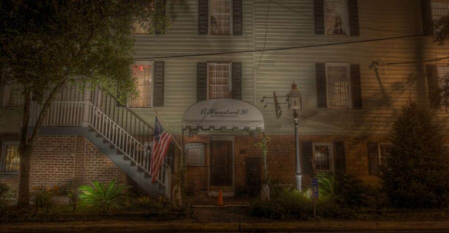 Savannah: Adults-Only Dead of Night Walking Tour - Where You Start: Johnson Square and the Nathaniel Greene Monument