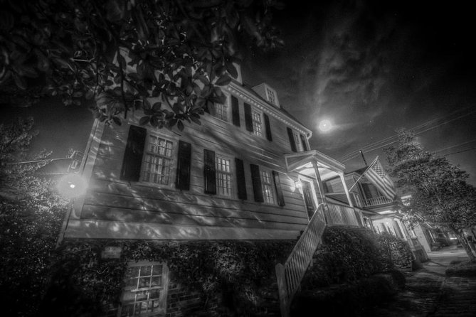 Savannah America's Most Haunted City® Walking Ghost Tour - Getting Set Up at 1 E Broughton St
