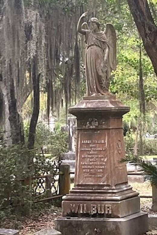 Savannah: Bonaventure Cemetery Golf Cart Guided Tour - Route flow and the meeting point: how to not lose time