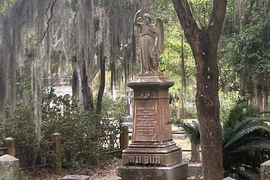 Savannah: Bonaventure Cemetery Golf Cart Guided Tour - Who this tour suits best (and who might skip it)