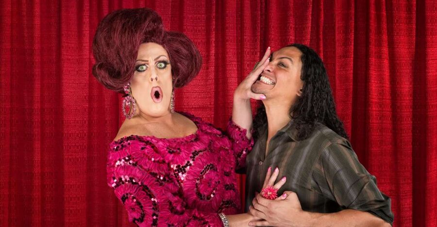 Savannah: Drag Queen Guided Pub Crawl with Sing-a-Longs - Key Things You’ll Notice Right Away
