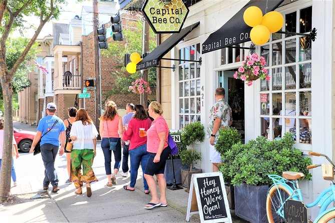 Savannah First Squares Culinary & Cultural Walking Food Tour - The route starts and ends right in the middle