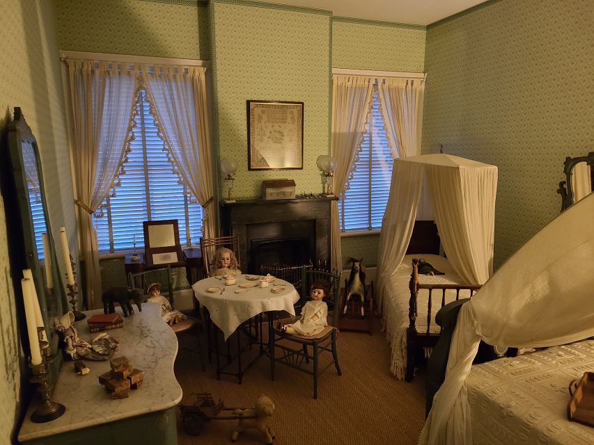 Savannah: Ghosts and Gravestones Tour with Low House Entry - A Trolleybus Ride Through Savannah After Dark