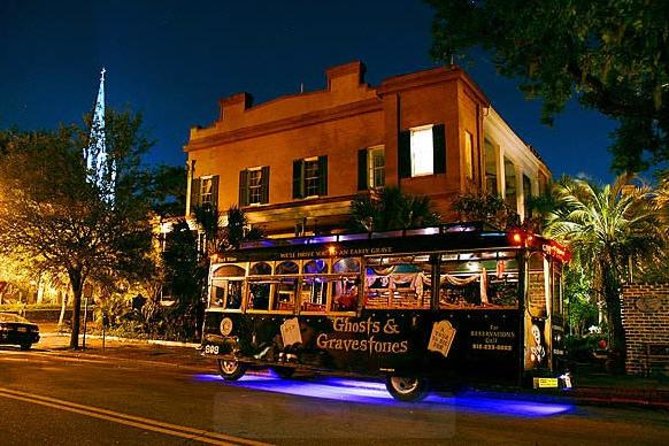 Savannah Ghosts & Gravestones Trolley Tour - The Night Schedule in Plain English