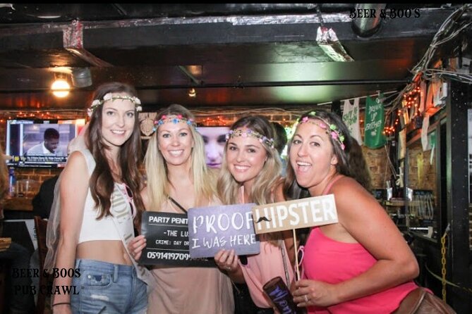 Savannah Ghosts, Voodoo, Murder & Mystery Pub Crawl - The guide’s role: the difference between fun and forgettable