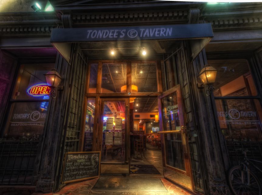 Savannah: Haunted Pub Crawl - The guide is the main show: what to listen for (and why it matters)