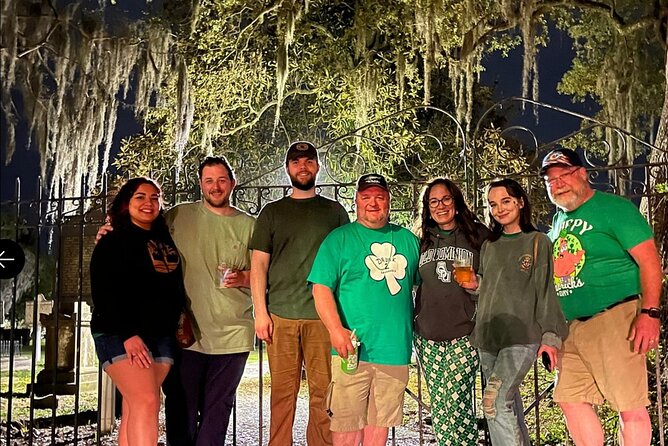 Savannah Haunted Pub Crawl Walking Tour - Churchill’s Pub to Kings Guard Statue: The fastest way to start feeling spooked