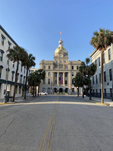 Savannah: Historic District Overview on Foot - The Gallery Espresso break: pacing, restrooms, and why it helps