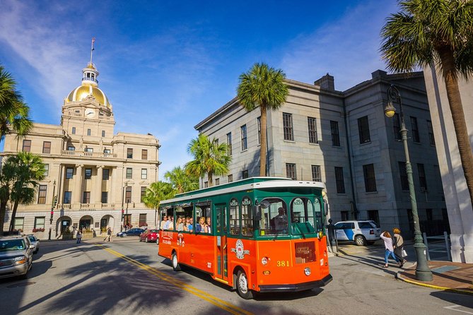 Savannah Hop-On Hop-Off Trolley Tour - Forsyth Park and the Parks-and-Plazas Pace