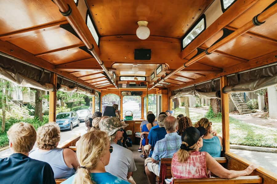 Savannah: Old Savannah Tours Historic Overview - Why a trolley is the fastest way to get oriented in Savannah
