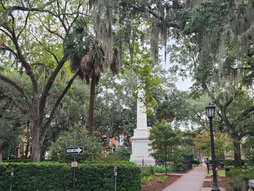 Savannah: Old Town Hop-On Hop-Off Trolley Tour - Should you book this Old Town Hop-On Hop-Off Trolley Tour?