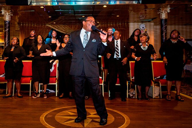 Savannah Riverboat Gospel Music Dinner Cruise - What you’re really buying on this Savannah riverboat night