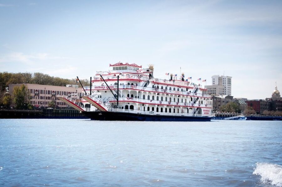 Savannah Riverboat: Sunday Brunch Sightseeing Cruise - Getting There Without Stress: Meeting Point and Timing in Downtown Savannah