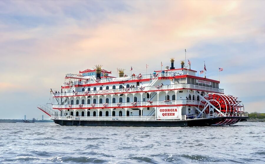 Savannah: Riverboat Sunset Cruise - The onboard bar and grill: how to budget for value
