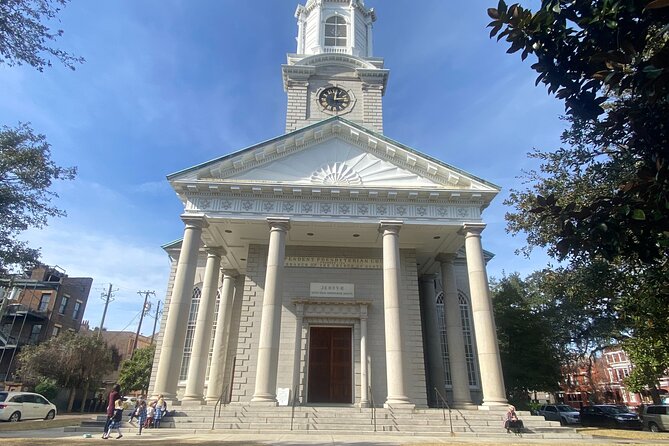 Savannah’s Historical District: A Self-Guided Audio Tour - Outside Juliette Gordon Low home: you’ll meet the person behind the house