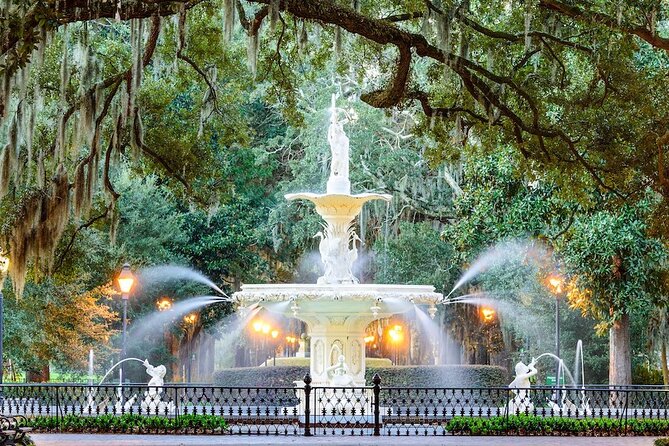 Savannah’s Historical District: A Self-Guided Audio Tour - The 45–60 minute route from Wright Square to Forsyth Park