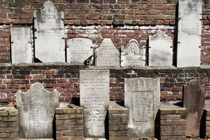 Savannah Supernatural Haunted Walking Tour - Strolling the Historic District Squares After Dark