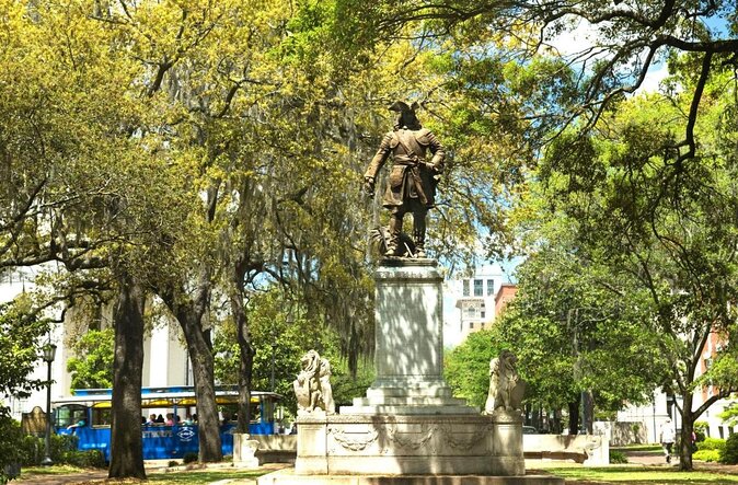 Savannah Terrors: Spirits & Spirits Haunted Pub Crawl - Spirits & Spirits quick hits