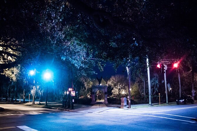 Sinister Sins & Shadows: A Savannah Ghost Tour - Owens-Thomas House & Slave Quarters: Elegance With a Heavy Underlayer