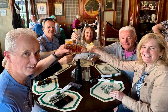 Southern Traditions Dinner Tour - The walk is short, but it’s not a lounge chair