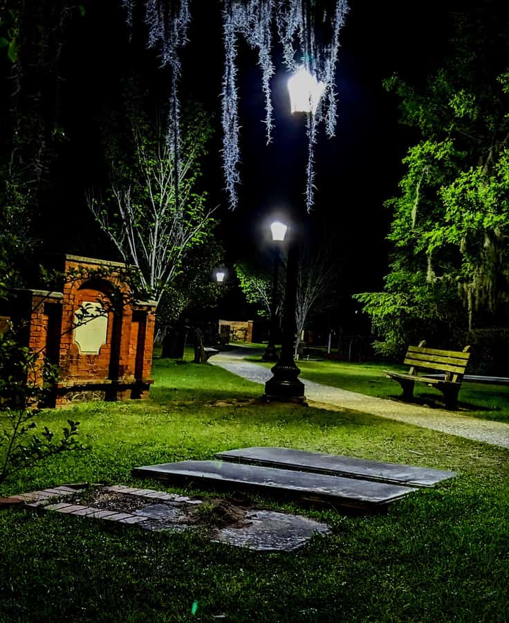 Spirit Xperience: Paranormal Walking Ghost Tour in Savannah - Meeting Mike and Ty: The Heart of Spirit Xperience