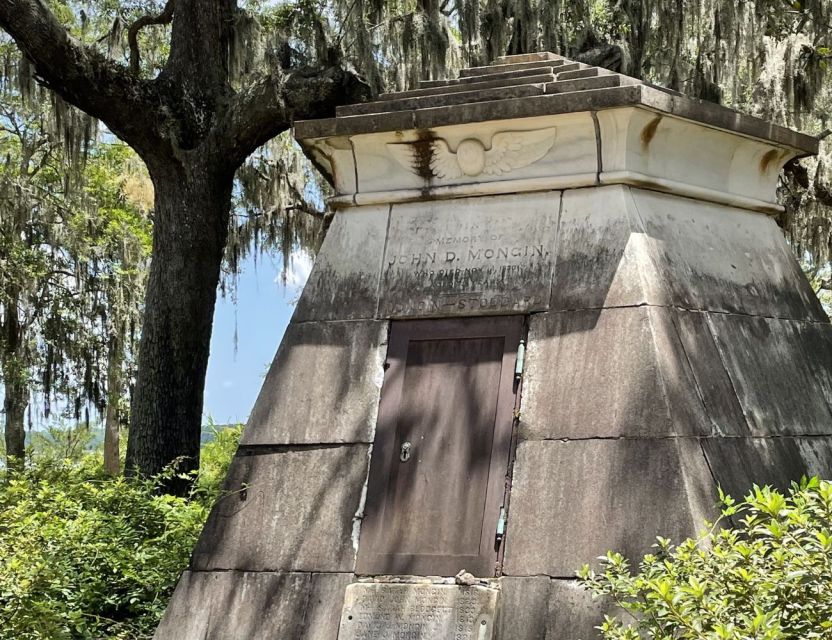 Tombs of Savannah: Bonaventure Cemetery Experience - What kind of person will enjoy this most?