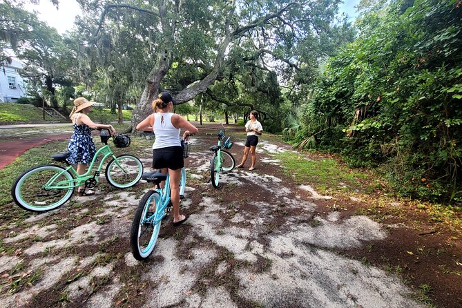 Tybee Island Bike Tour - Stop 3: Tybee Island Light Station and Museum