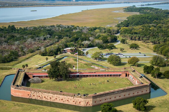 Tybee Island Day Tour Ft Pulaski / Lighthouse & Pier - Lighthouse Lane and Fort Screven: a classic Tybee moment with variable access