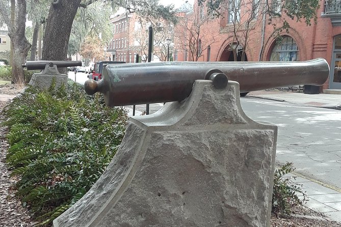 Walking Savannah's Hidden History Tour - Walking Savannah’s Historic District Like a Story Map