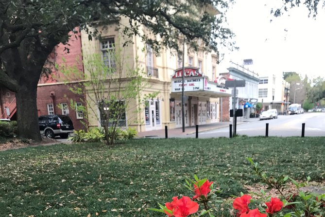 Welcome to Savannah Guided Walking Tour - Key takeaways